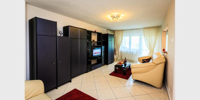 Apartament cu 3 camere - BERLONI - Bulevardul Unirii - Cazari-Bucuresti.ro