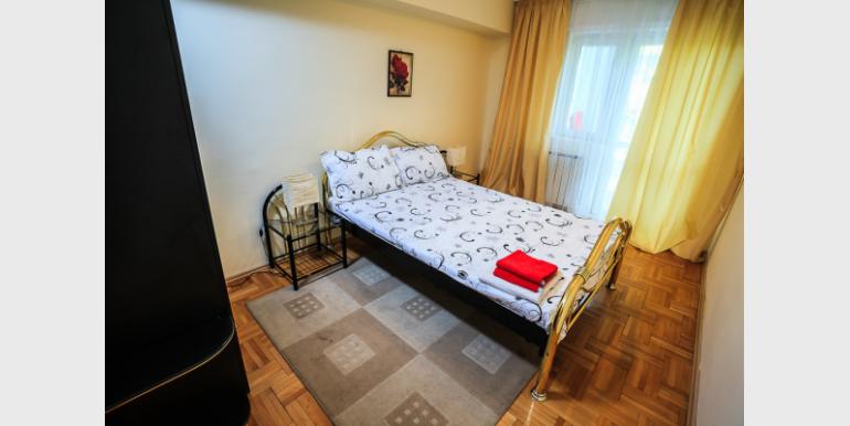 Apartament cu 3 camere - BERLONI - Bulevardul Unirii - Cazari-Bucuresti.ro