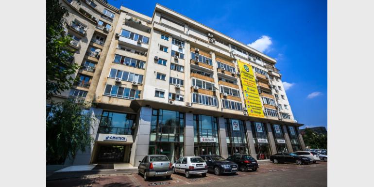 Apartament cu 3 camere - BERLONI - Bulevardul Unirii - Cazari-Bucuresti.ro