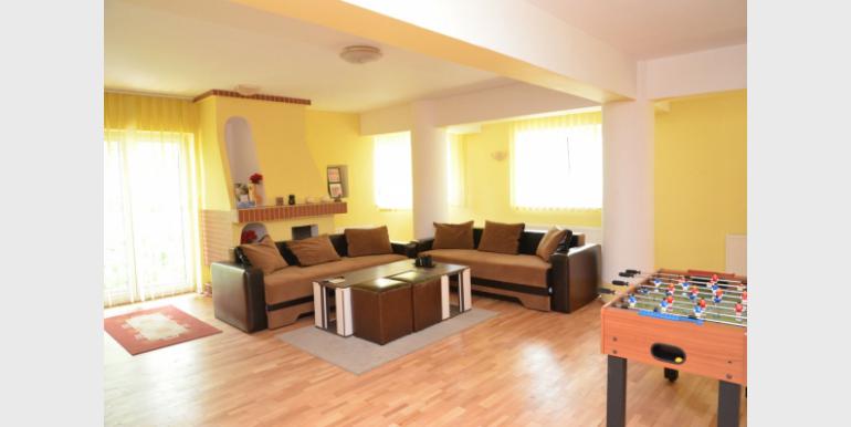 Apartament cu 3 camere - BALCESTI - Strada Balcesti - Cazari-Bucuresti.ro