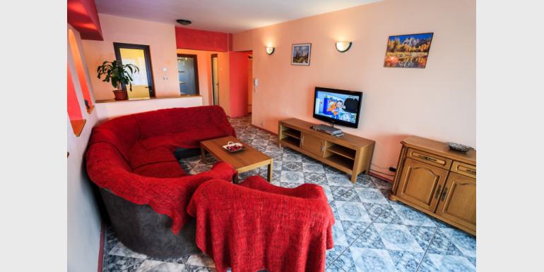 Apartament cu 4 camere - ADORAMA - Piata Unirii - Cazari-Bucuresti.ro