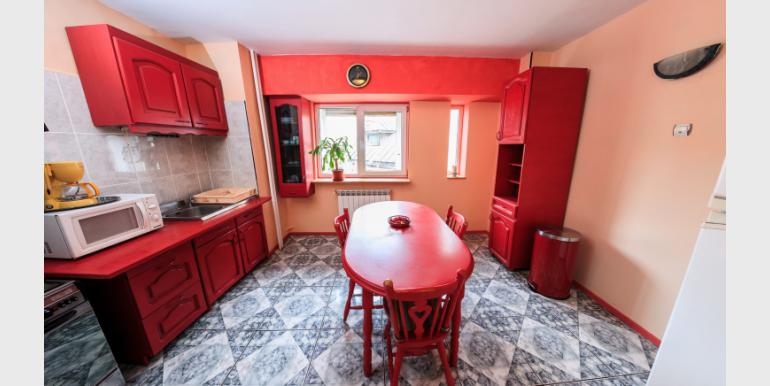 Apartament cu 4 camere - ADORAMA - Piata Unirii - Cazari-Bucuresti.ro