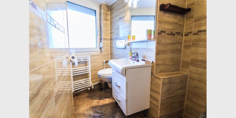 Apartament cu 3 camere - CEC 3 - Rond Alba Iulia - Cazari-Bucuresti.ro