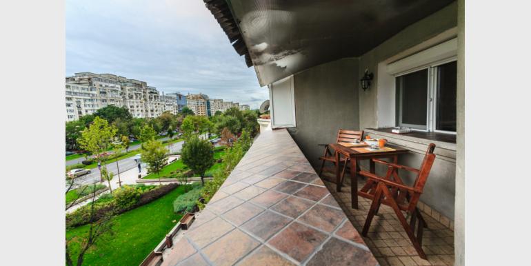 Apartament cu 3 camere - CEC 3 - Rond Alba Iulia - Cazari-Bucuresti.ro