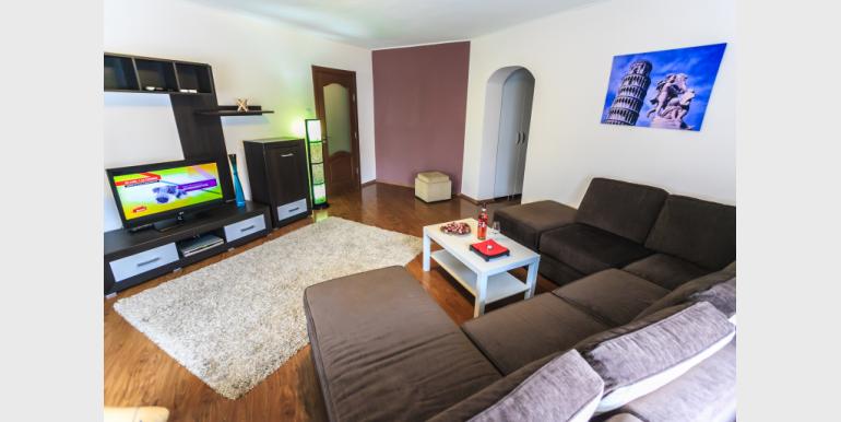 2 Rooms Apartment - CEC 1 - Piata Alba Iulia nr 1 - Cazari-Bucuresti.ro
