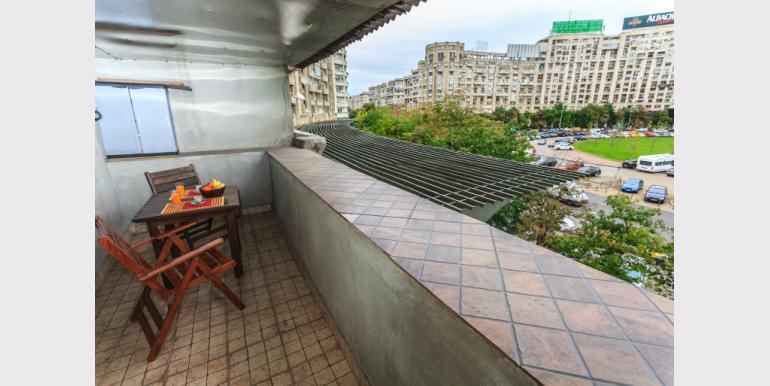 2 Rooms Apartment - CEC 1 - Piata Alba Iulia nr 1 - Cazari-Bucuresti.ro