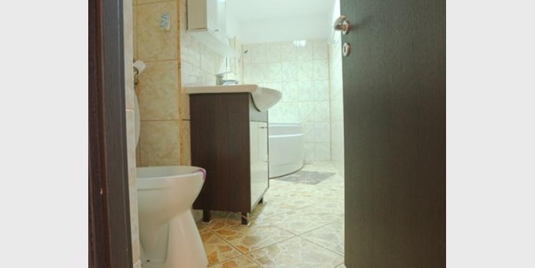 Apartament cu 2 camere - Apartament 2 camere CEZAR - Bulevardul Unirii - Cazari-Bucuresti.ro